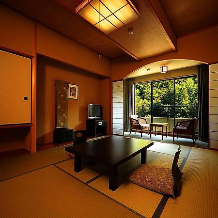 Royal Hotel Yamanaka Onsen Kajikaso Kaga  Eksteriør bilde