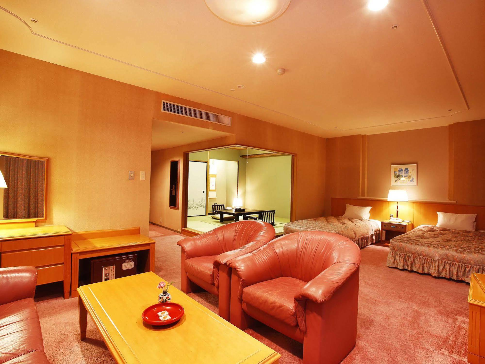 Royal Hotel Yamanaka Onsen Kajikaso Kaga  Eksteriør bilde